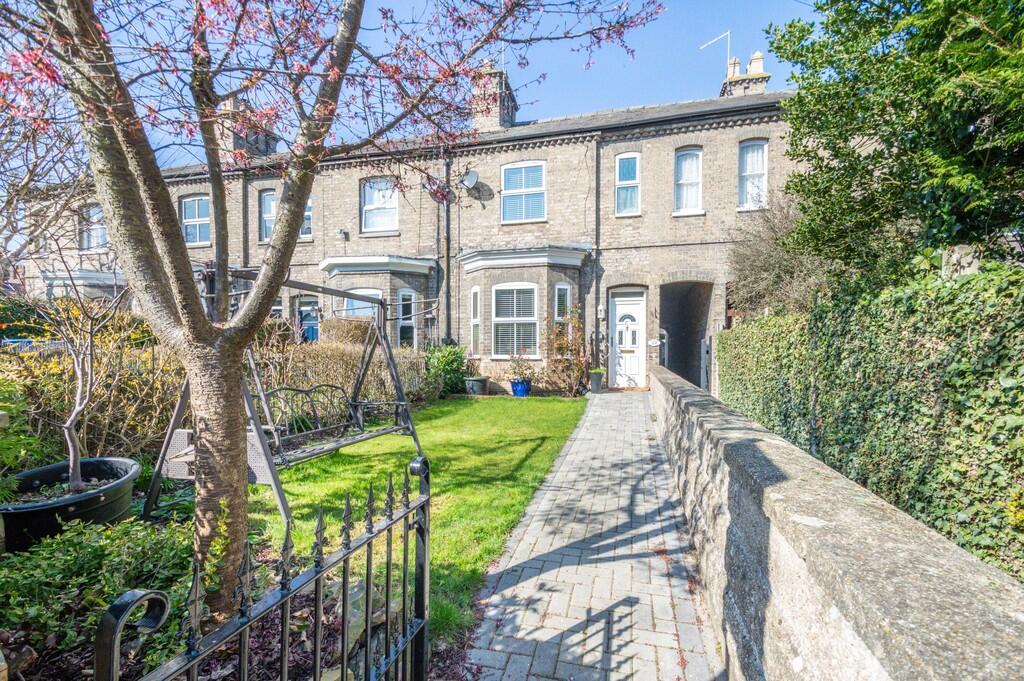 22 Fitzroy Street...