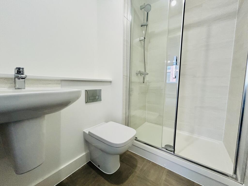 En-suite Bathroom