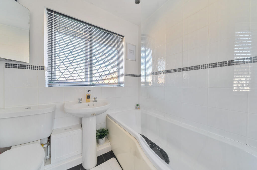 1387709-36-693c22...