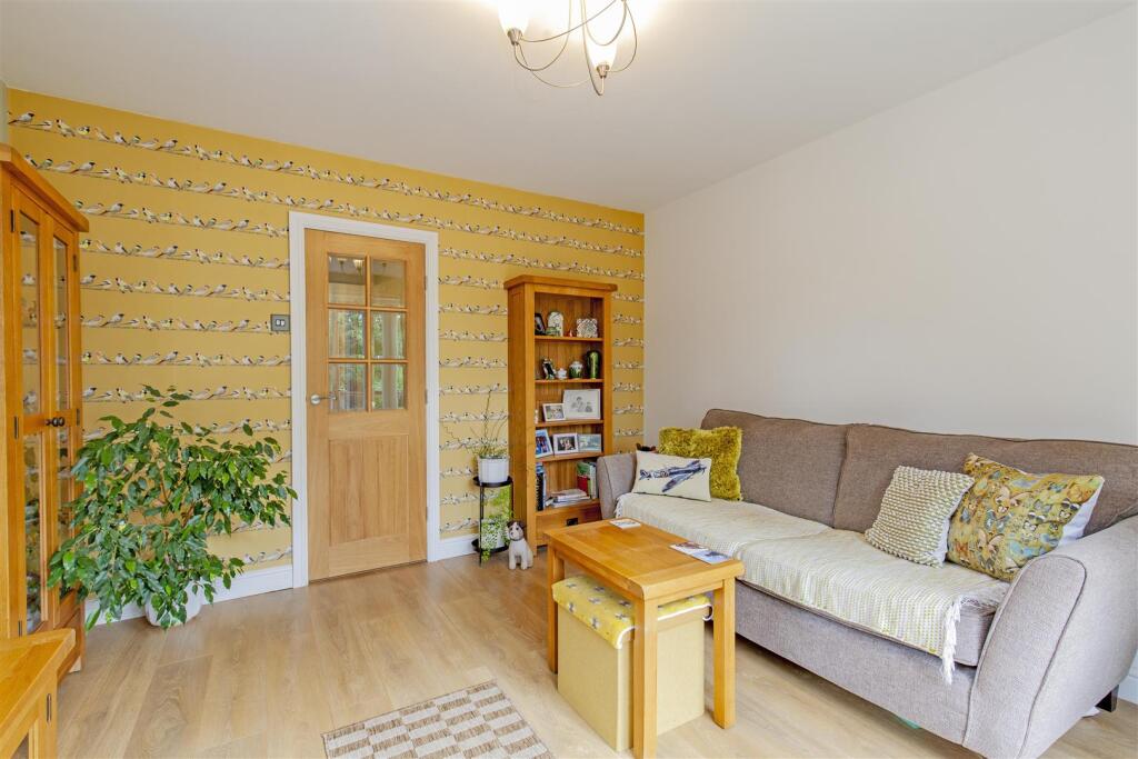 Reception Room-3.jpg