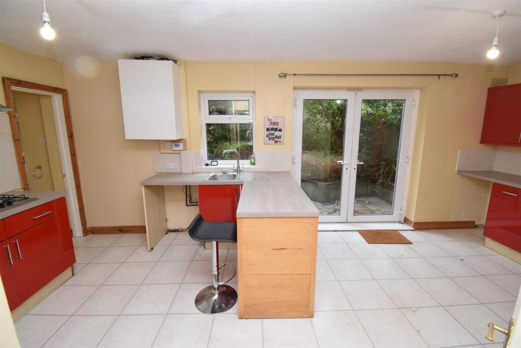 Kitchen/Breakfast Room