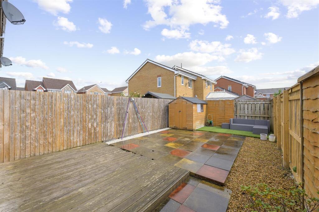 16DundonnellWay022.jpg