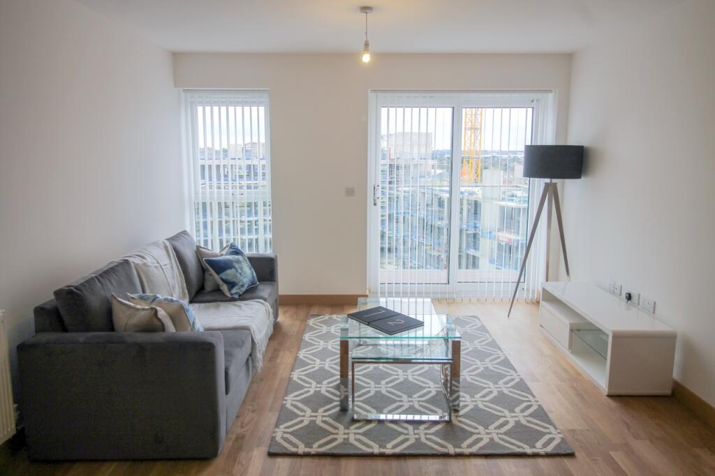 The Duke, Langley Sq