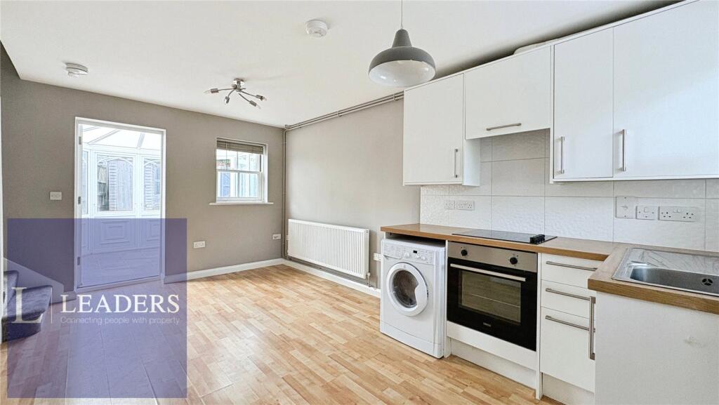 Lounge Diner Kitchen