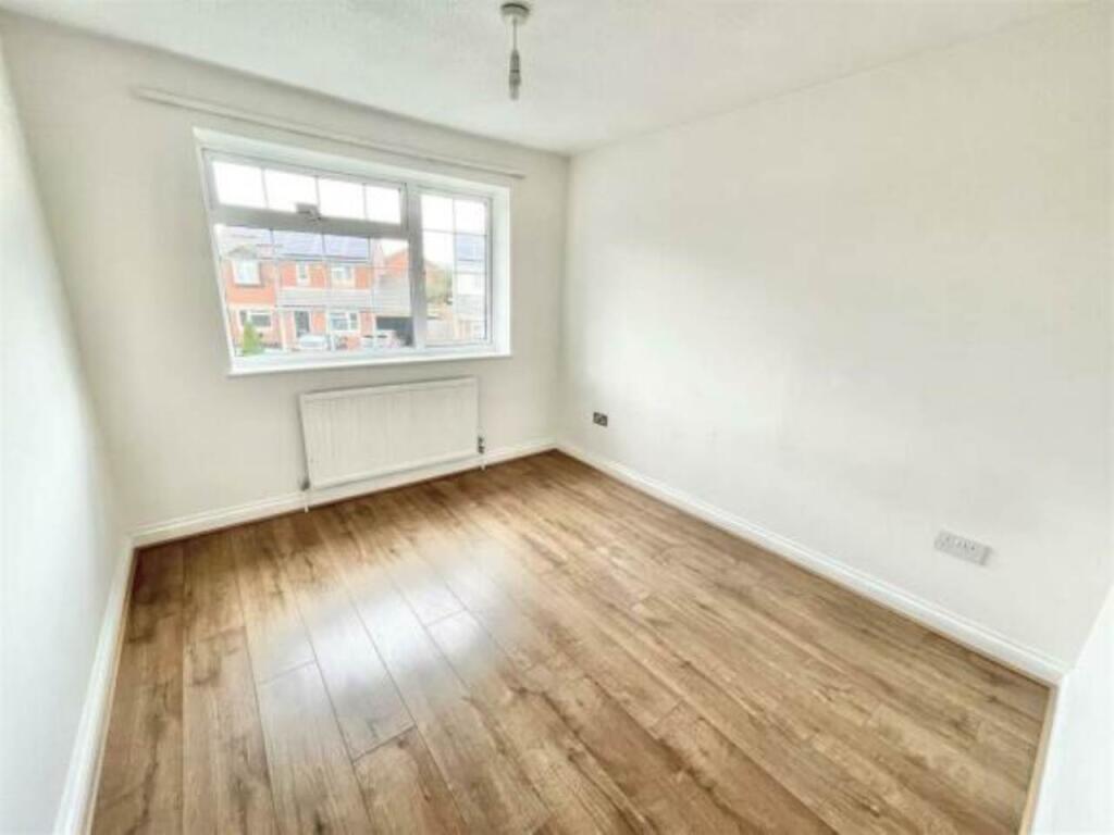 7205_32279131_IMG_19