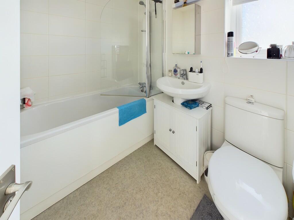 CAM03522G0-PR0131...