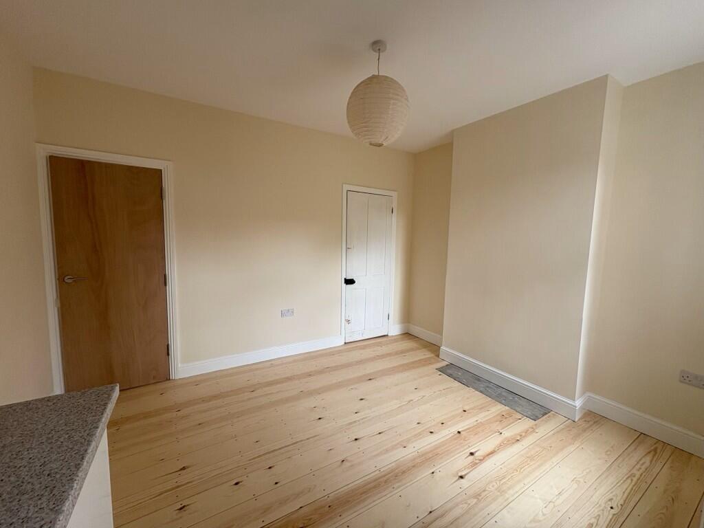 26 Esdelle Street - 250819 - Dining Room - 4 T202508191320.jpeg