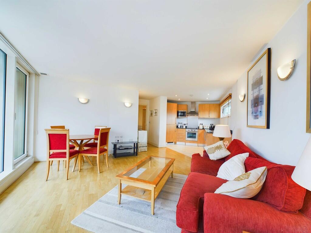 CAM03741G0-PR0022...