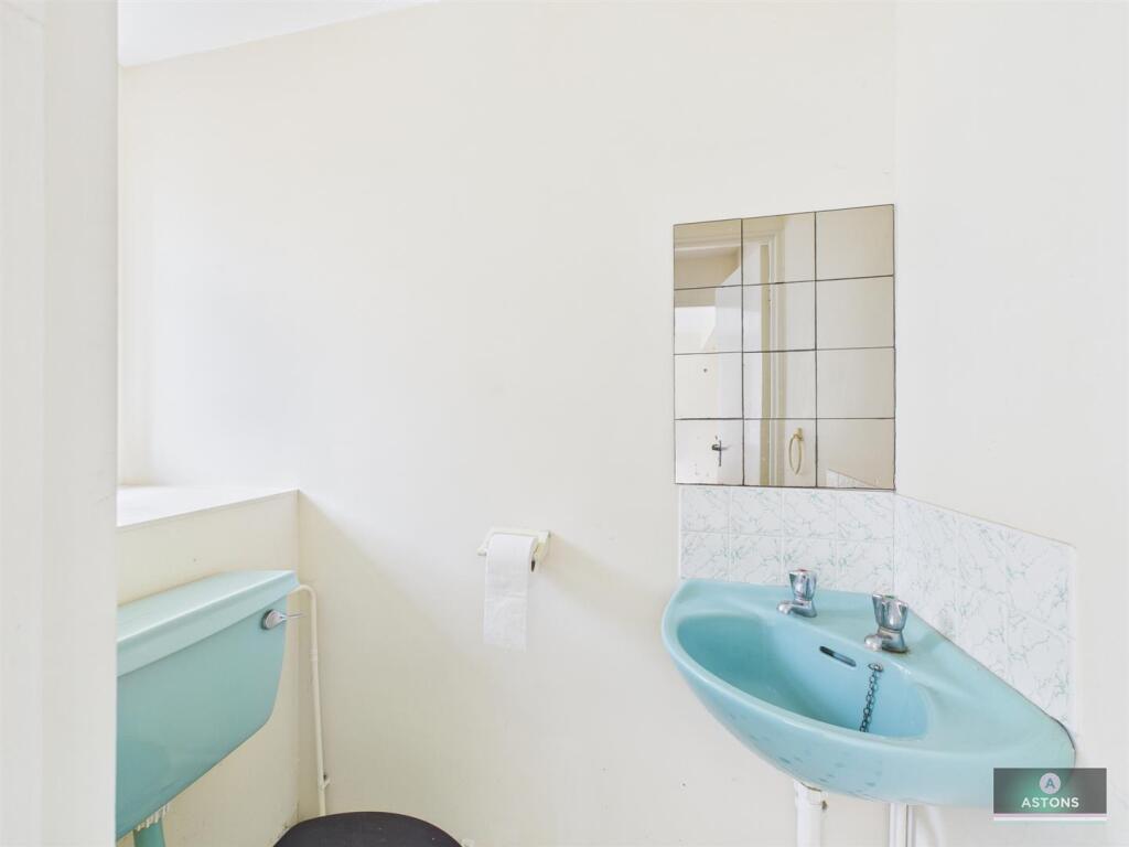 Downstairs Cloakroom