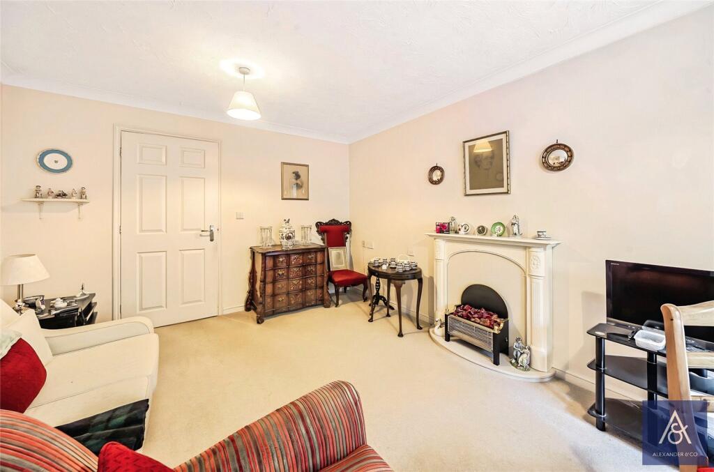 Living/Dining Room