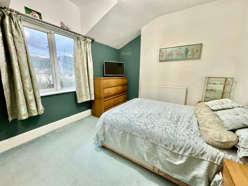 PHOTO-2024-12-05-21-23-29 (7).jpg