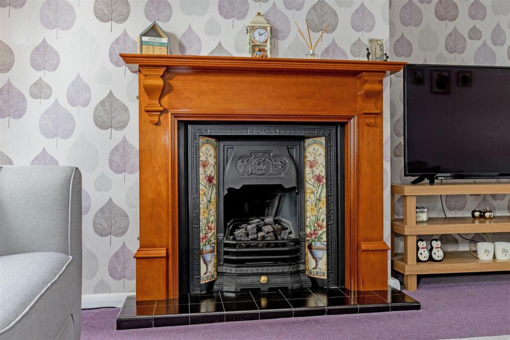 Reception Room-4.jpg