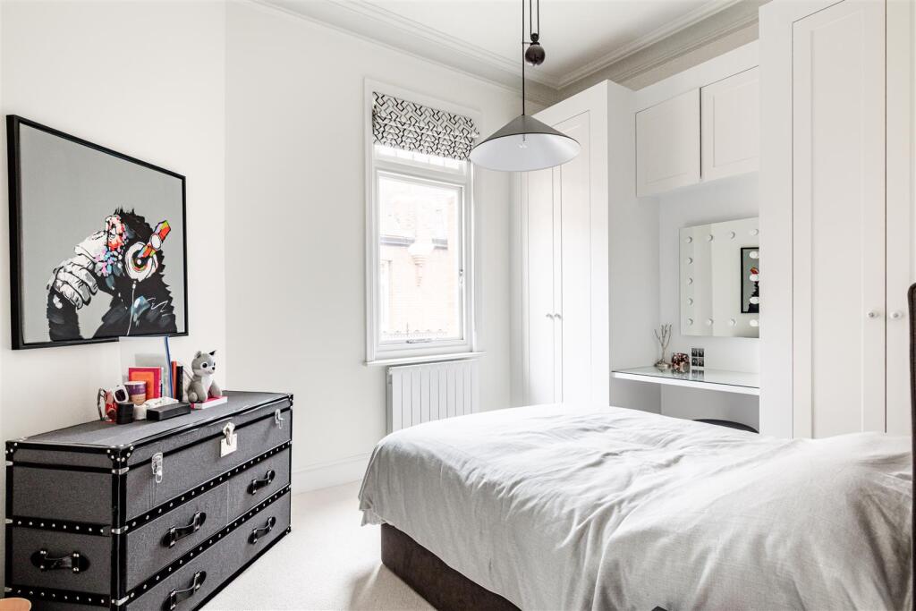 Phoenix Lodge Mansions-25.jpg