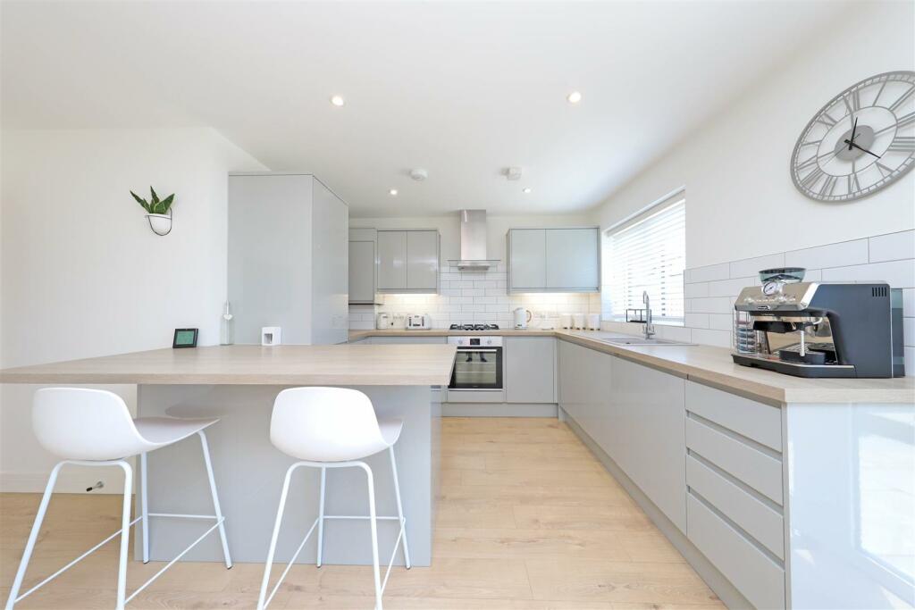 nicholas james roderick kitchen_.jpg