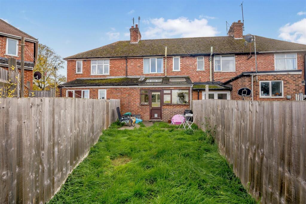 26 Ruscote Avenue, Banbury-12.jpg