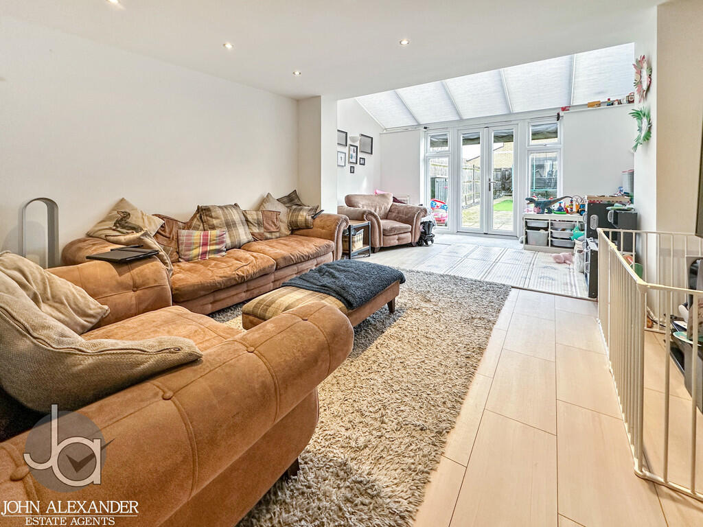 20250225_09485518...