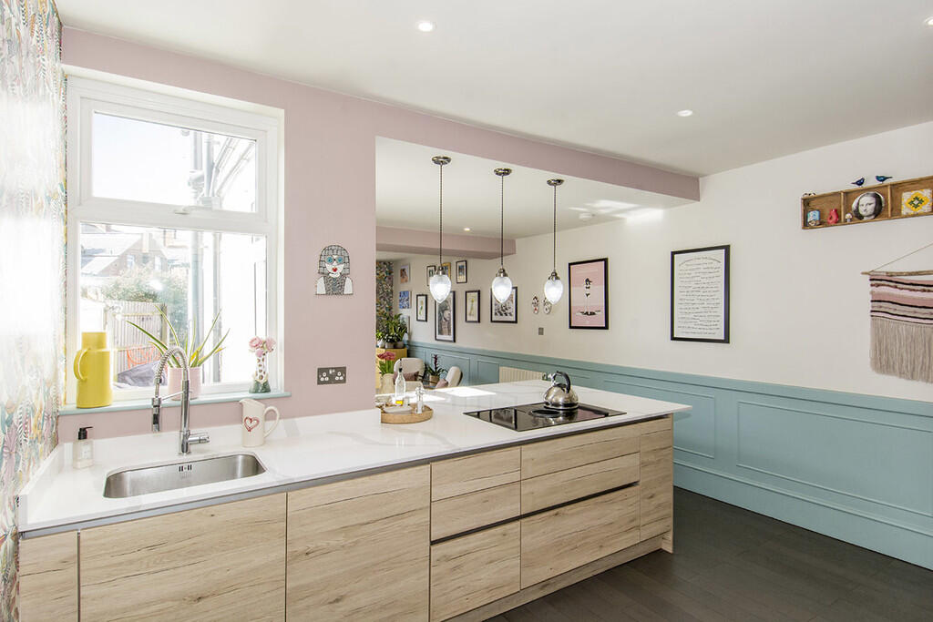 Kitchen/Dining/Li...