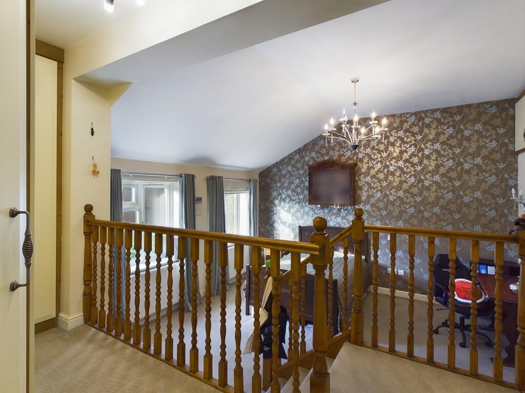 CAM02854G0-PR0306...