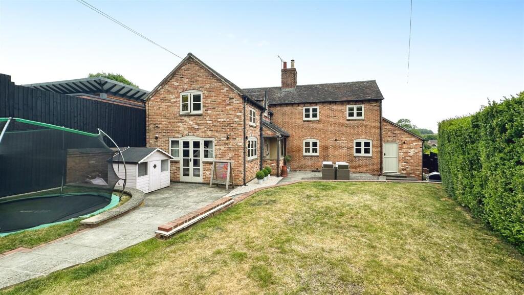 b679ba12--4578-B683-BEE7670CE1D2-79569-0000194767A