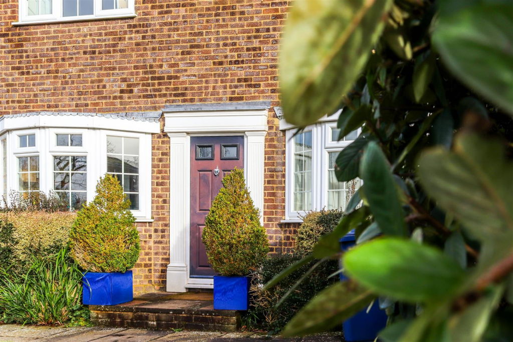 04. Front aspect-Edit.png