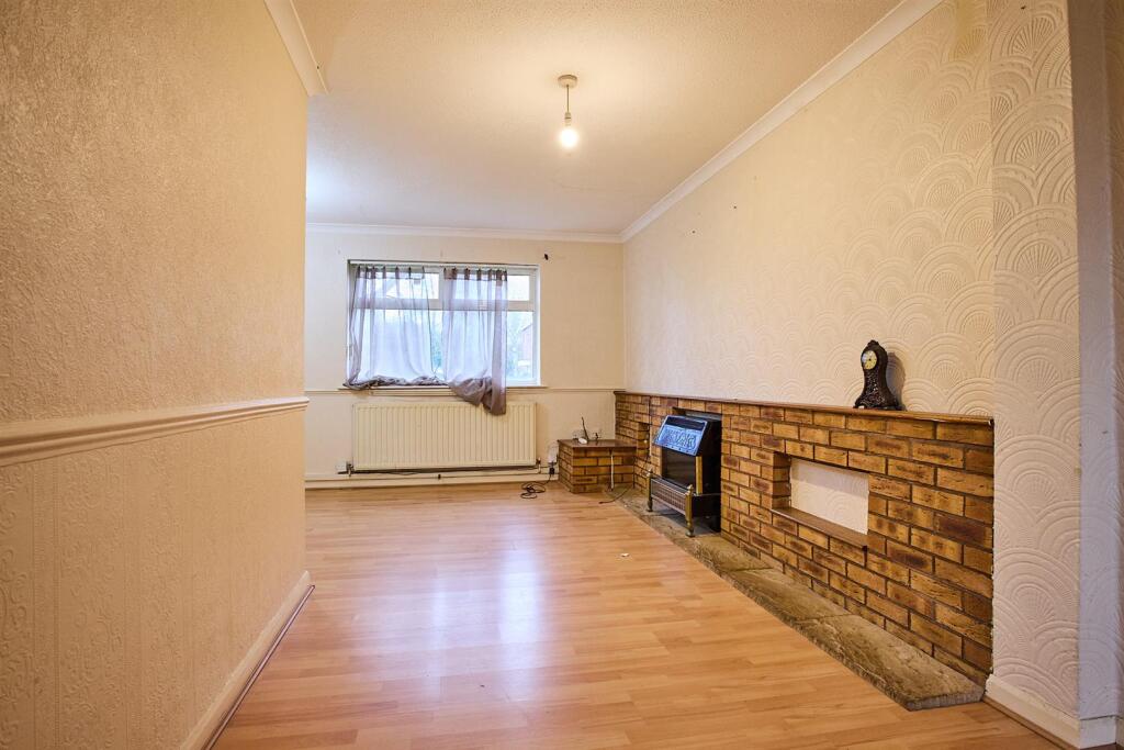 Lounge/Dining Room L Shaped