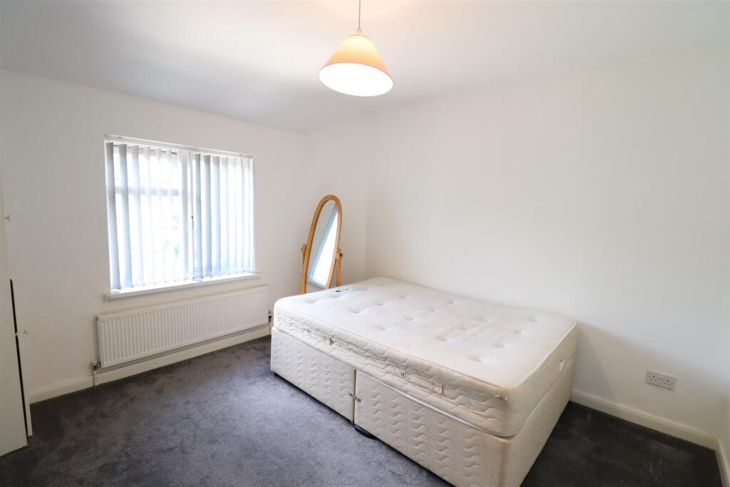 Double Bedroom 1