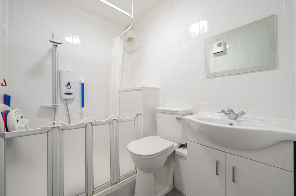 1363891-23-68e4d3...