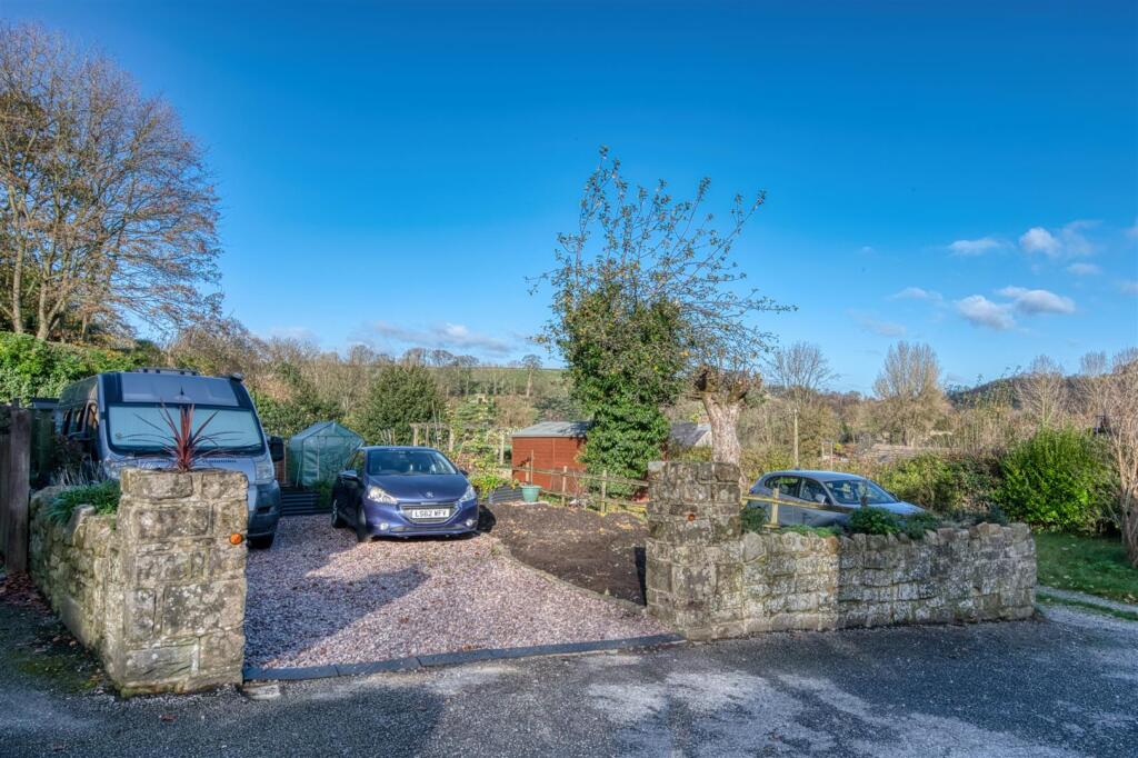 Saxton Mee 3 Undercliffe 0054.jpg