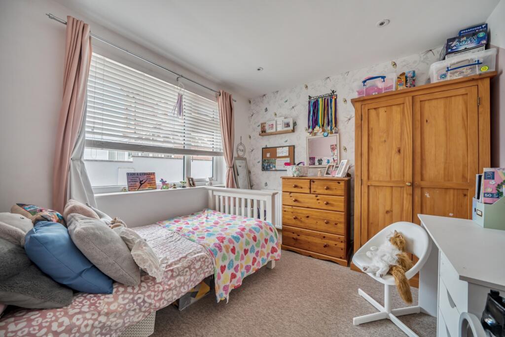 1331113-2-689210750b05a