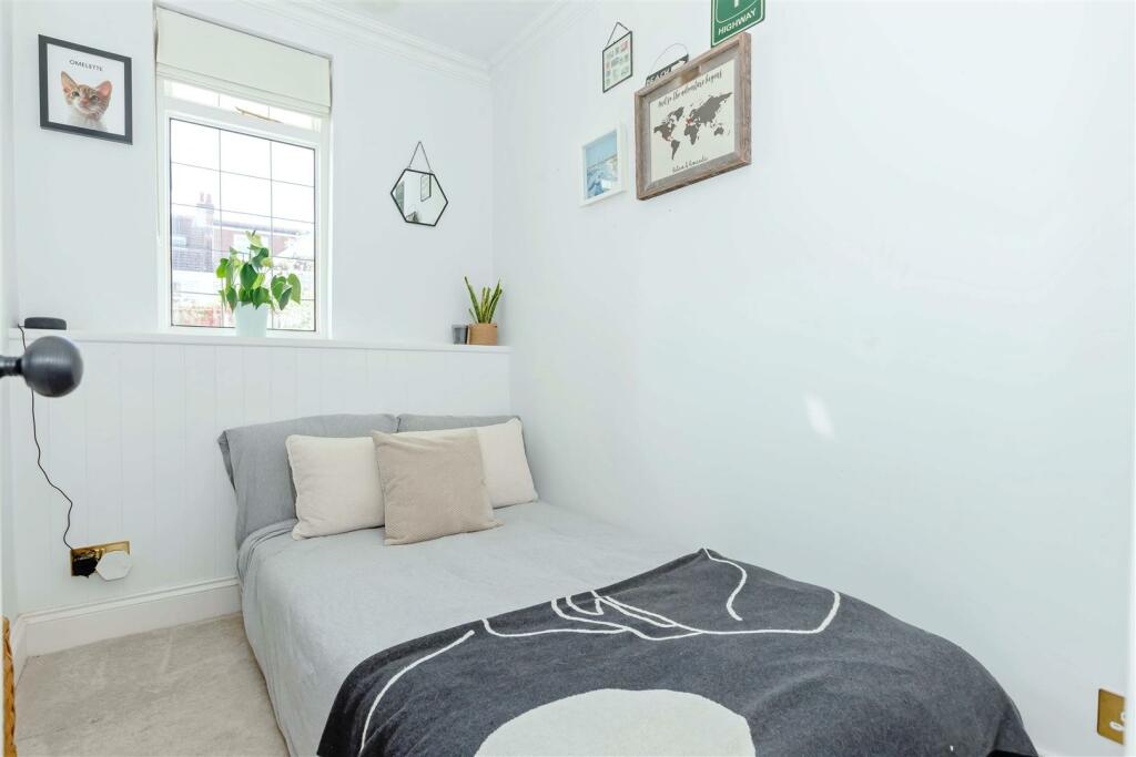 3 9-11 Alexandra_6.jpg