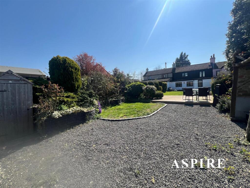 Aspire Estate Agents104.jpg