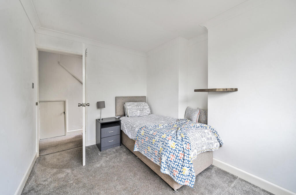 1312573-4-685bc26...