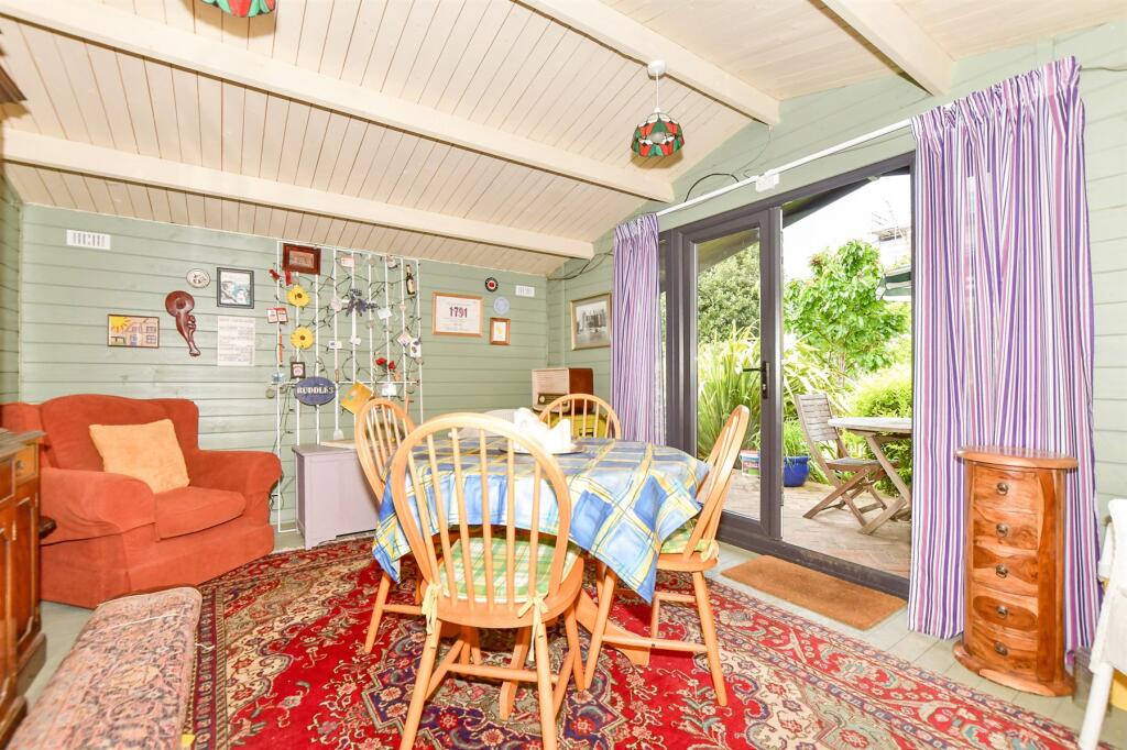 Workshop/Outbuilding