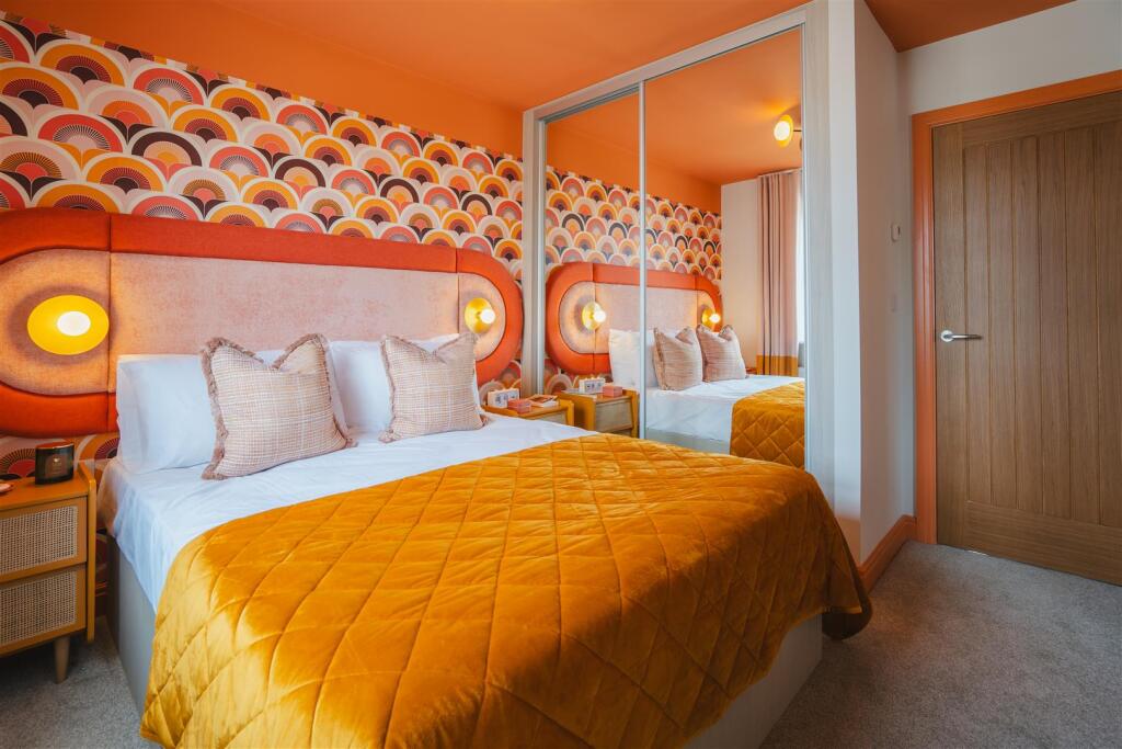 WMA - Poppy Cottage - Bedroom-17 (Hammond).jpg