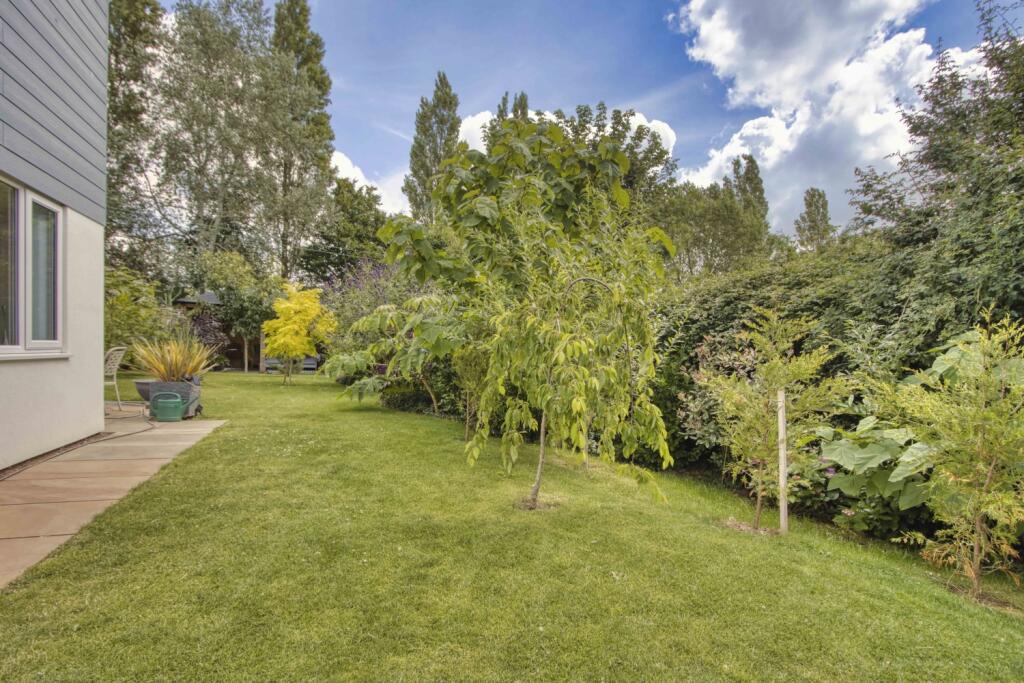 Court Gardens (30)