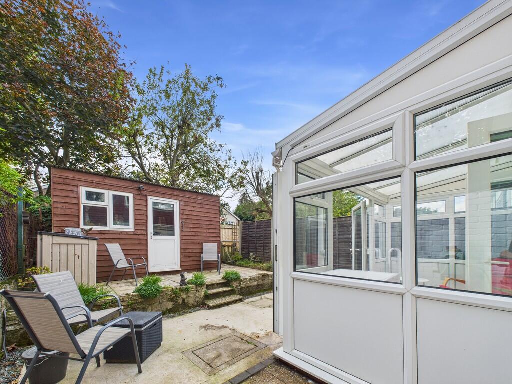 CAM05068G0-PR0056...