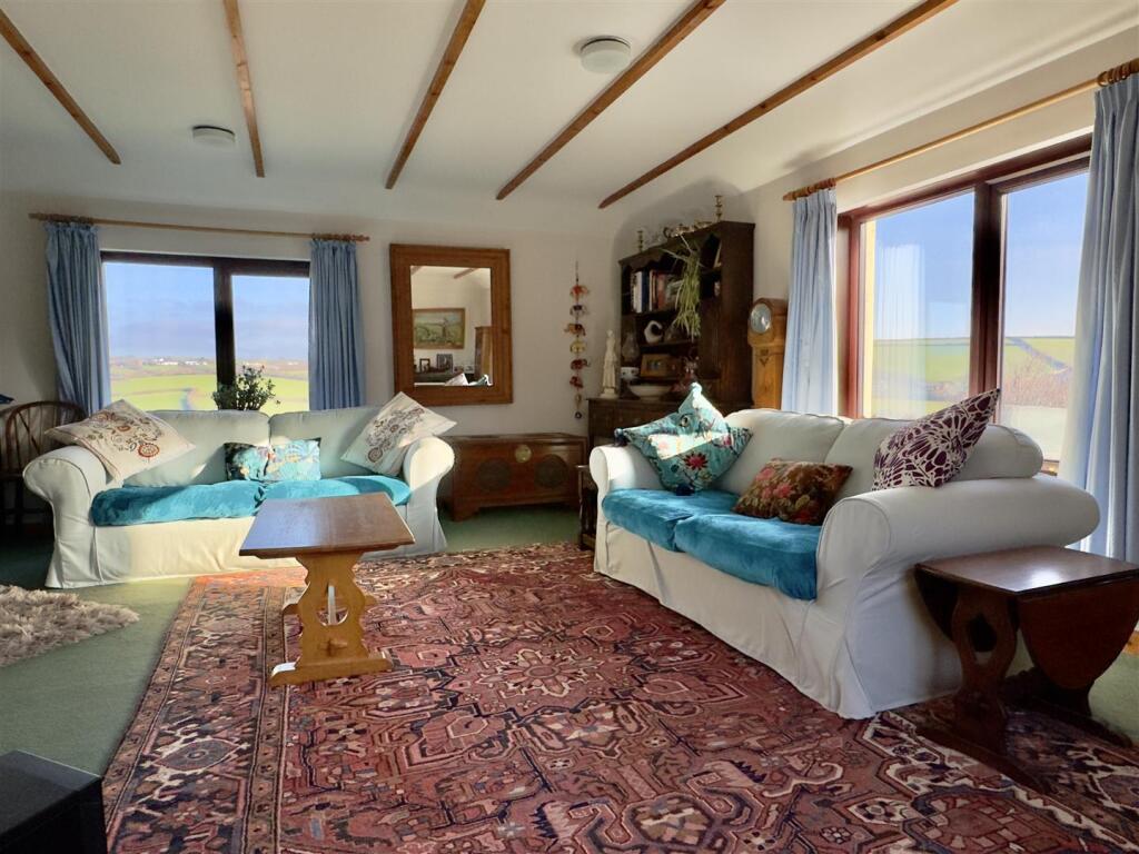 Living Room.jpeg