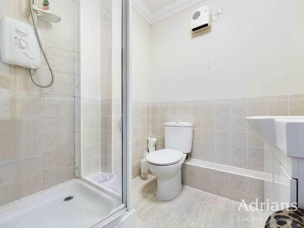 GUEST SUITE