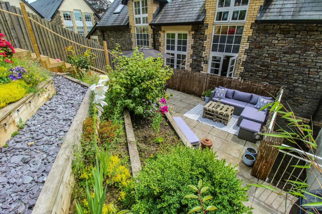 Flowers &amp; Patio