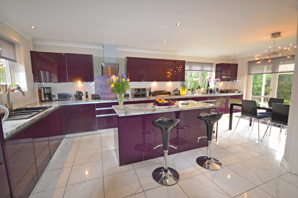 Chiltington Close, West Chiltington, RH20