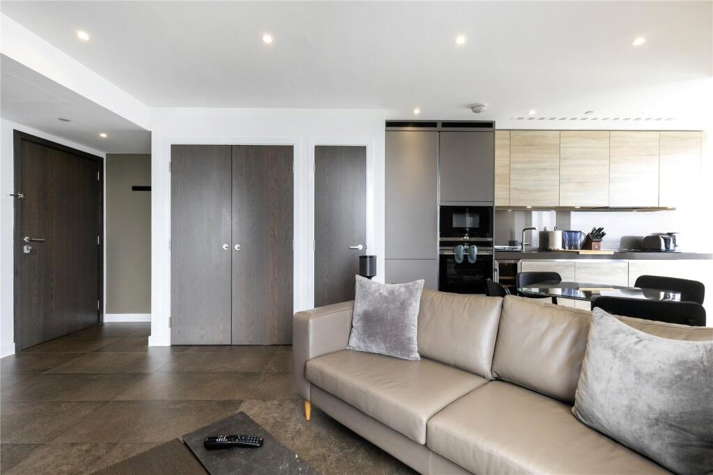Open Plan Reception