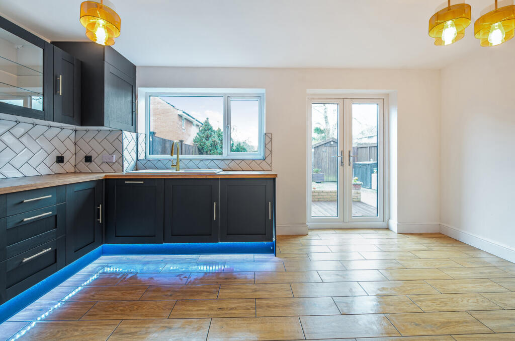 Kitchen / Diner