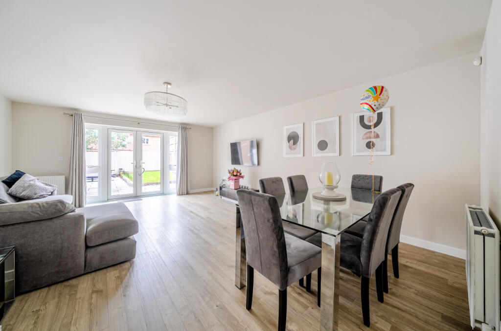 1365630-17-68ee64...