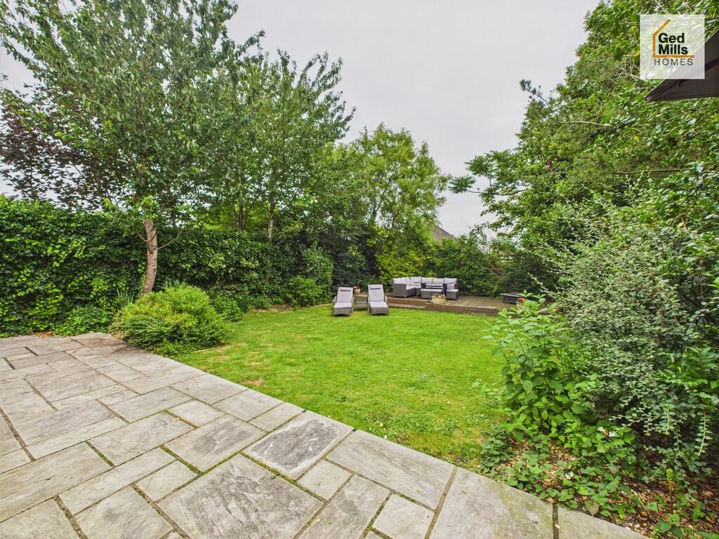 CAM04261G0-PR0076...