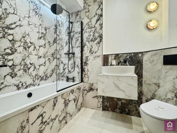 12532 STY250649 IMG 12 0000 Max 656x437 T202511061150.jpeg