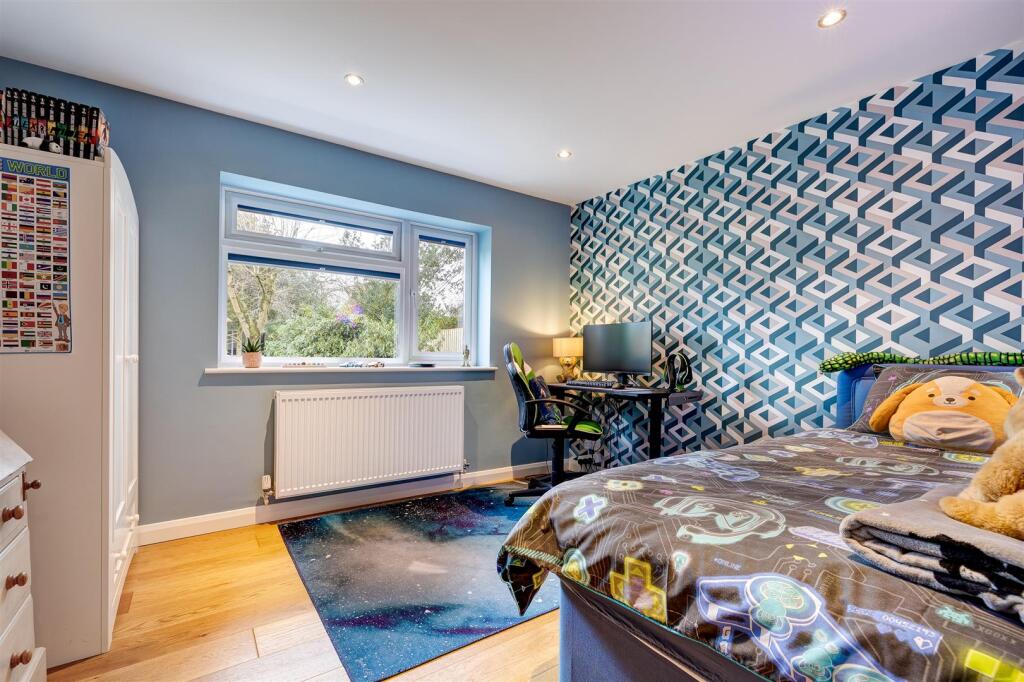 CV13 6BE 9GFL-015.jpg