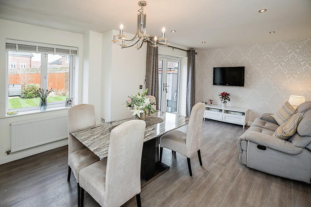 Kitchen/Family Room
