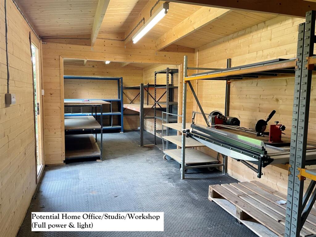 Workshop - Studio - Home Office.JPG