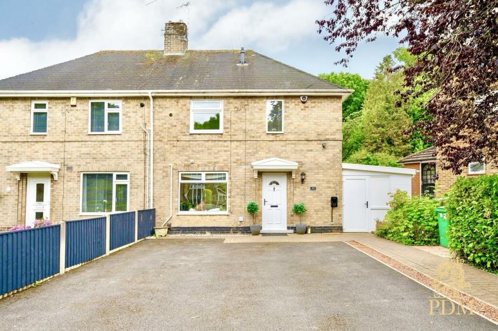 32 Fernwood Crescent Wollaton Nottingham NG8 2GF