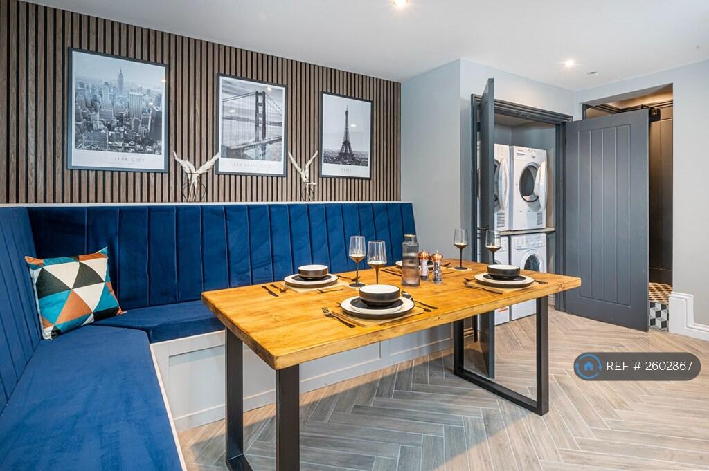 Communal &amp; Utility 